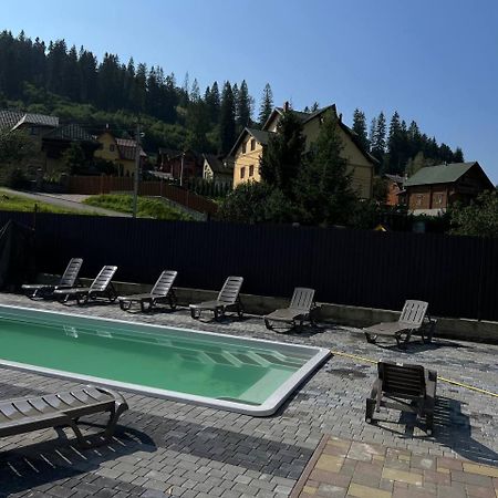 Солодкий Гранат Hotel Slavske Bagian luar foto