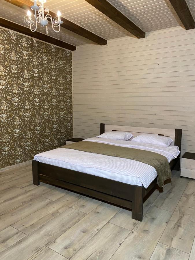 Солодкий Гранат Hotel Slavske Bagian luar foto
