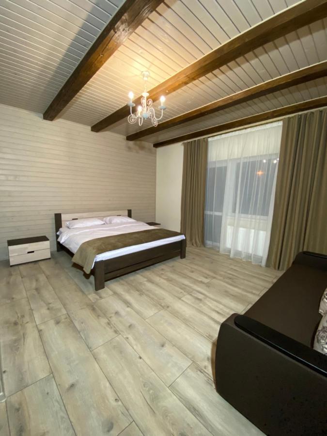 Солодкий Гранат Hotel Slavske Bagian luar foto