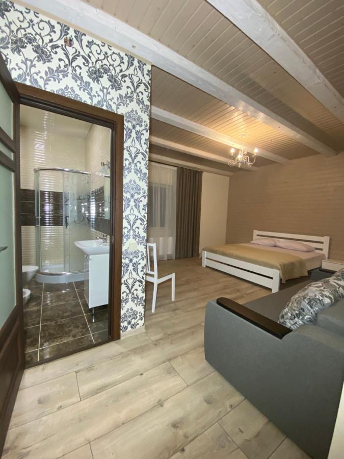Солодкий Гранат Hotel Slavske Bagian luar foto