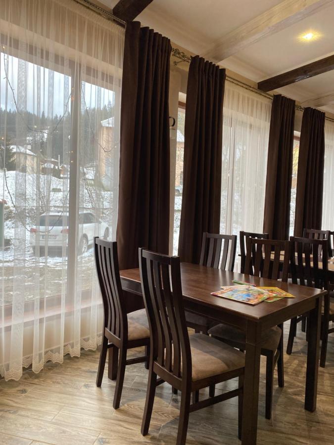 Солодкий Гранат Hotel Slavske Bagian luar foto