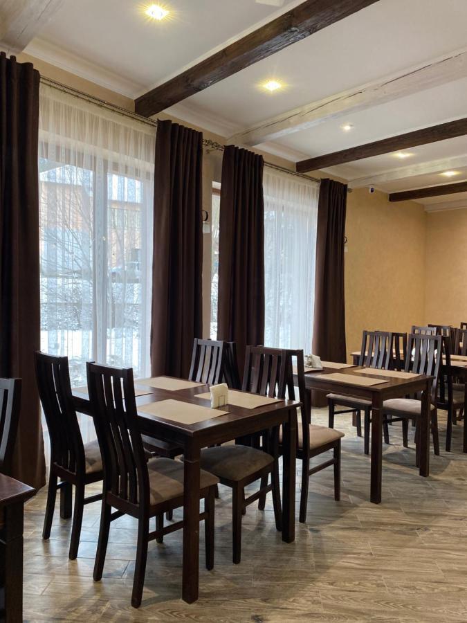 Солодкий Гранат Hotel Slavske Bagian luar foto