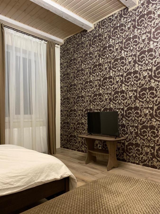 Солодкий Гранат Hotel Slavske Bagian luar foto