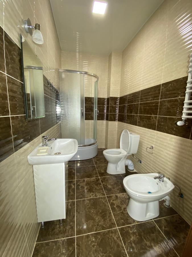Солодкий Гранат Hotel Slavske Bagian luar foto