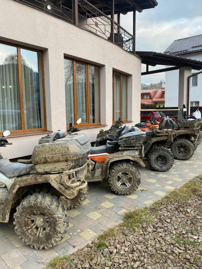 Солодкий Гранат Hotel Slavske Bagian luar foto